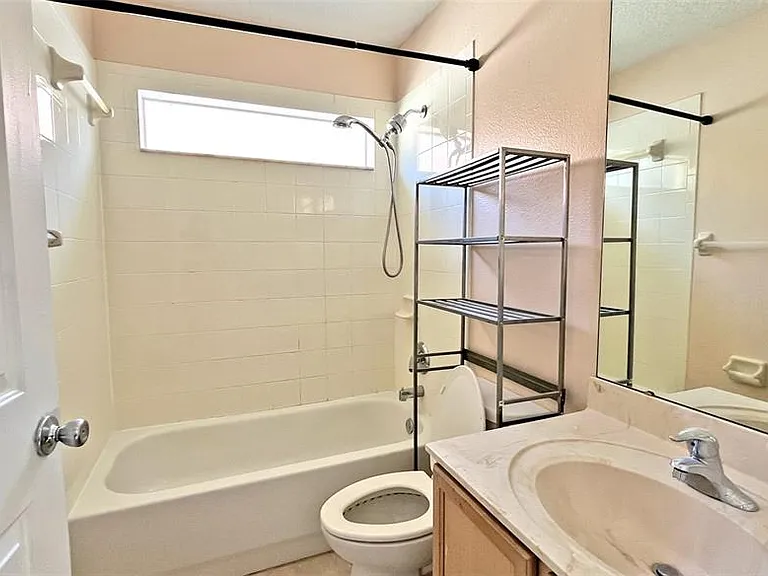 337 Silver Palms Cir — Photo 29