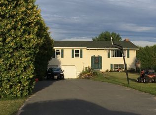 6 Carriage Hl, Peru, NY 12972