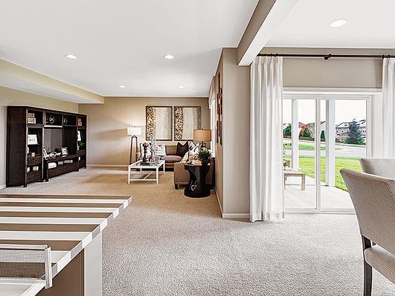 3rd image of 205 Gage Ct
