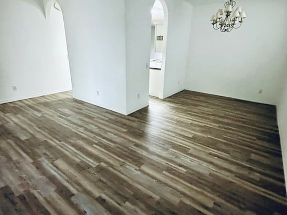 5th image of 9406 Bluebird Dr
