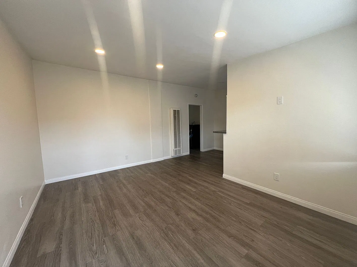514A — Photo 2