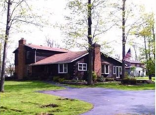 6745 Conner Rd, East Amherst, NY 14051