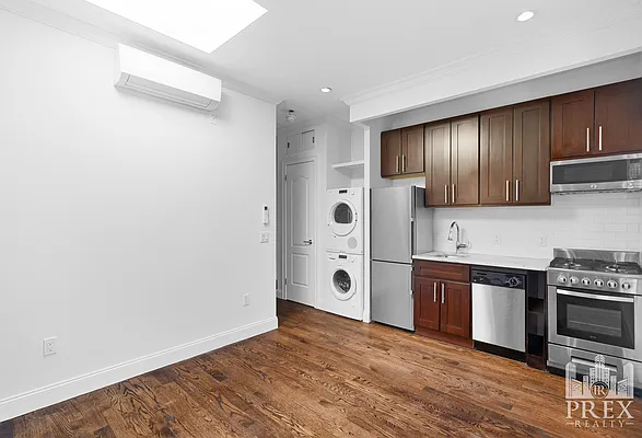 Rented by PREX Realty Corp | media 2