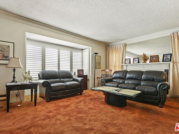 3rd image of 3539 S Cochran Ave