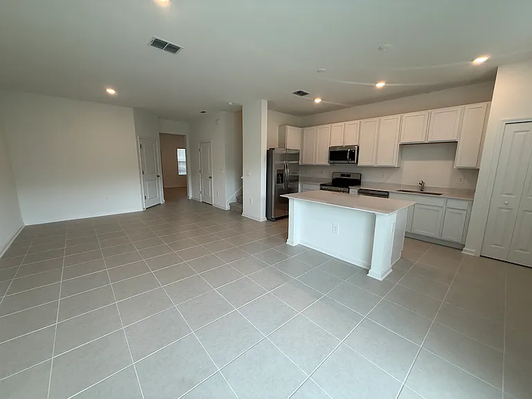 3061 Chromatic St — Photo 3