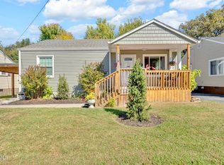 1420 Belmont Dr, Kingsport, TN 37664