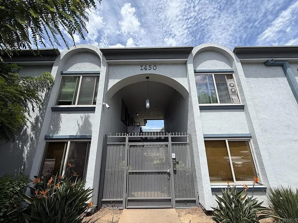 1450 Iris Ave #42