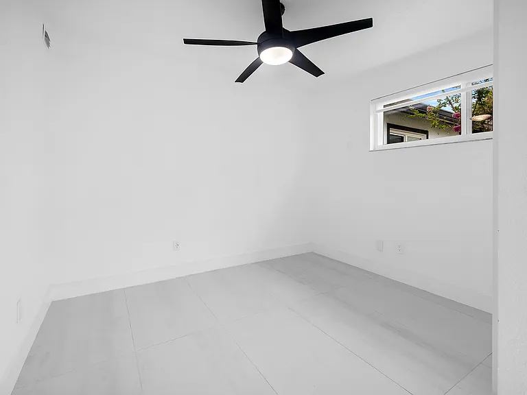 Mattituck Cir — Photo 18