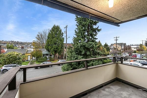 1st image of 2316 Yale Ave E APT 103