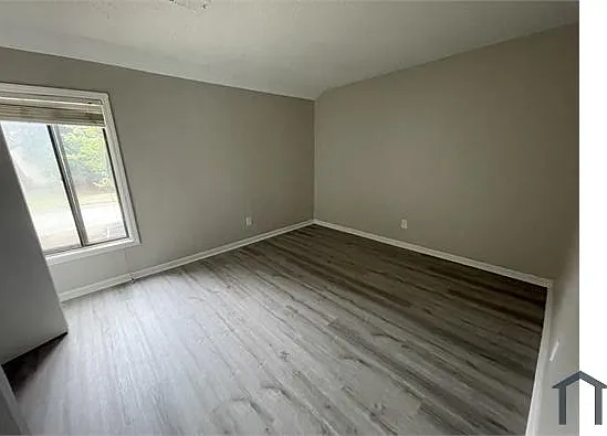 1105 Mainstreet Valley Dr — Photo 6