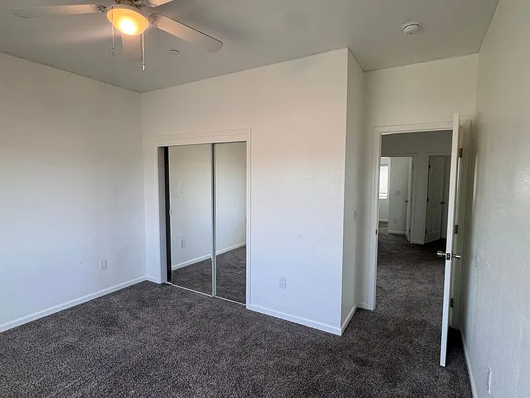 1326 S Santa Fe St — Photo 34