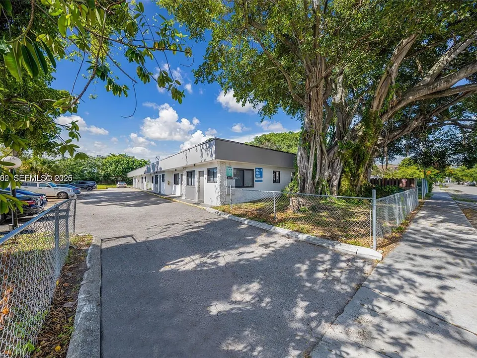 2237 Taylor St #3B
