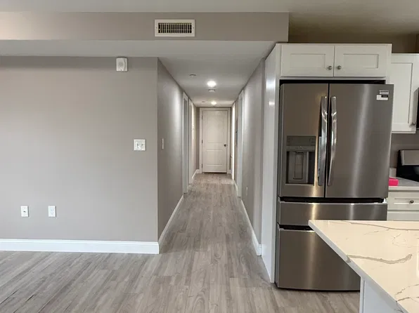 16 Warren St APT 1, Peabody, MA 01960