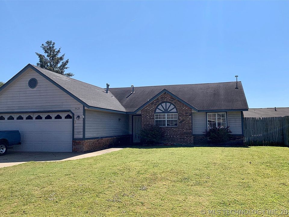 1st image of 9424 E Magnoliawood Dr
