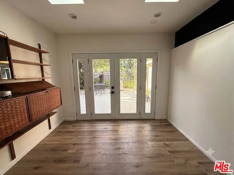 4855 Seldner Ave — Photo 22