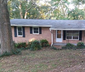 1088 Clydedale Dr, Clarkston, GA, 30021