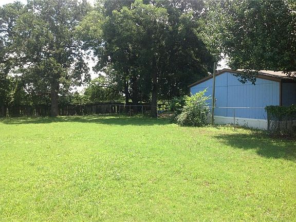 5th image of 1840 Gale Dr