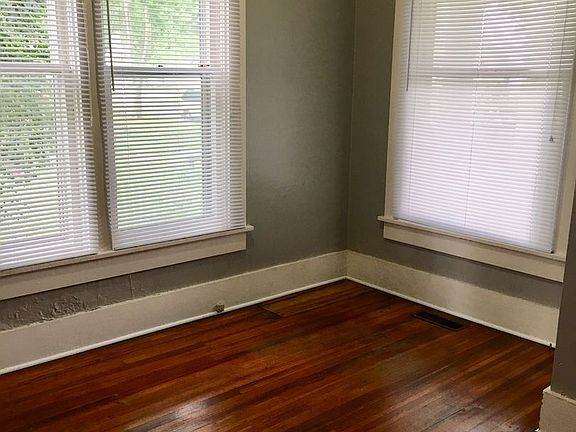 4th image of 1408 Edgar Ave #1