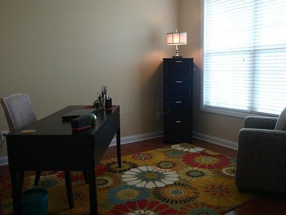 3rd image of 113 Hummock Dr