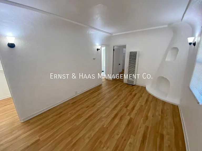 822 Belmont Ave — Photo 3