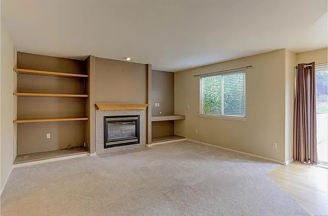 3323 Blue Grass Cir — Photo 3