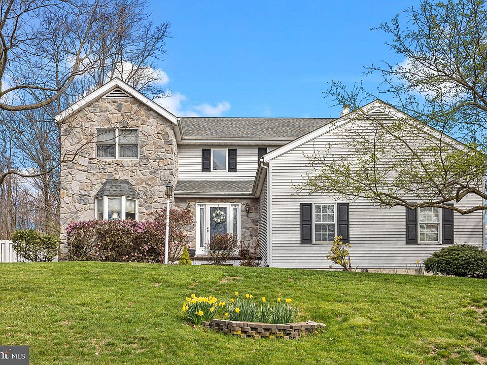 29 Stone Edge Rd, Sellersville, PA 18960 Zillow