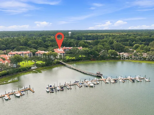 6 Village North Dr APT 107, Hilton Head Island, SC 29926
