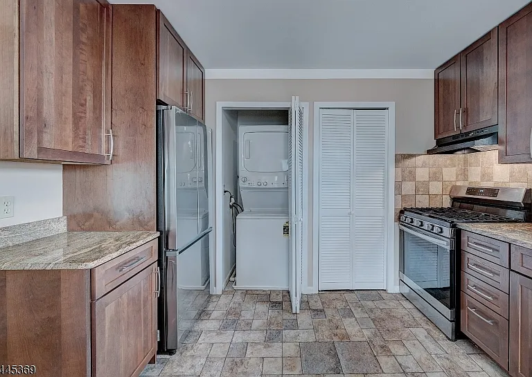 32 Rebecca Rd — Photo 12