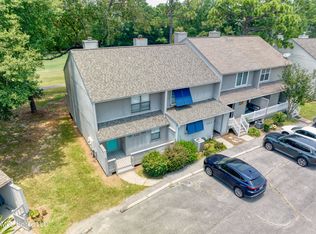 233 Highpoint Dr, Diamondhead, MS 39525