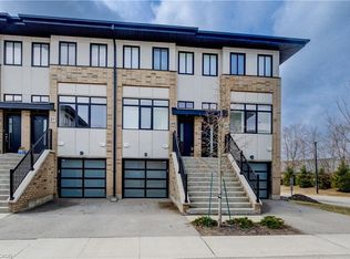 29 Wilings Ln, Hamilton, ON L9G 0H3