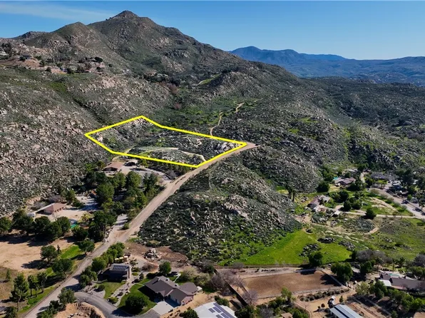 25 Starlight Mesa Dr Lot 5, Hemet, CA 92544