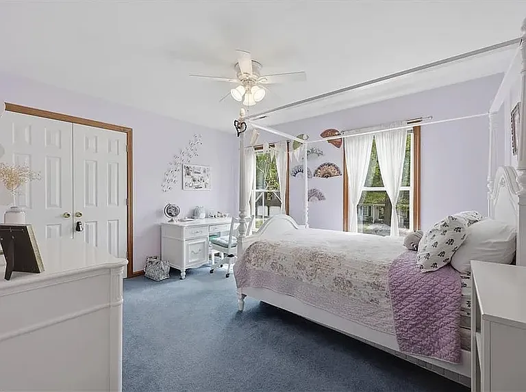 708 Marston Dr — Photo 15