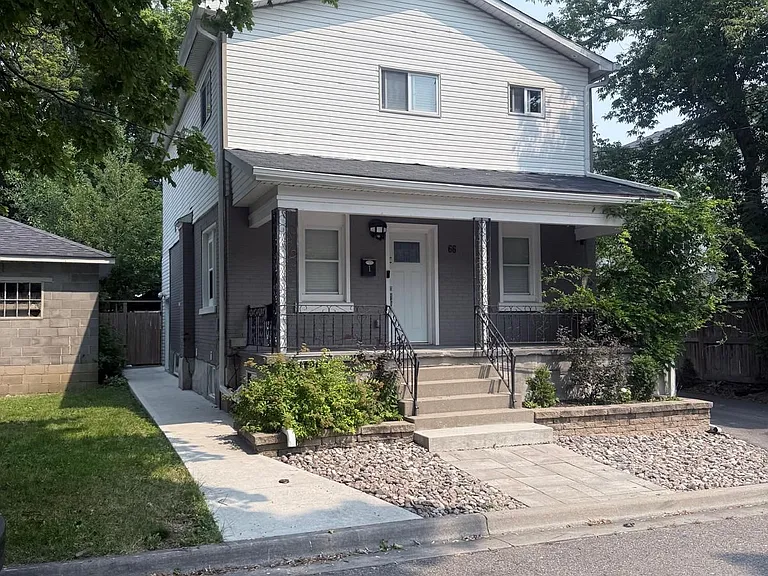 66 Hogarth St #BASEMENT — Photo 1