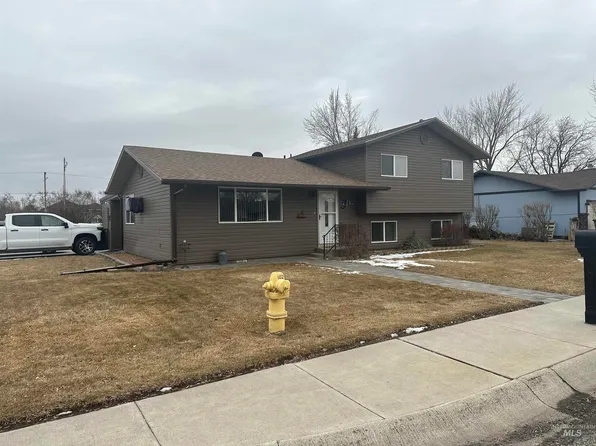 611 Elm Cir, Gooding, ID 83330