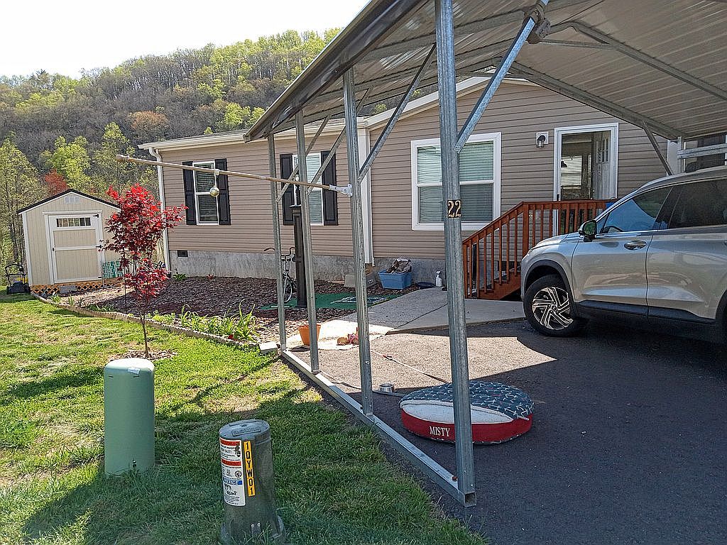 22 Enterprise Dr, Fairview, NC 28730 Zillow