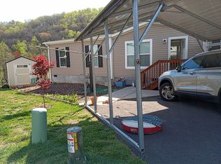 22 Enterprise Dr, Fairview, NC 28730