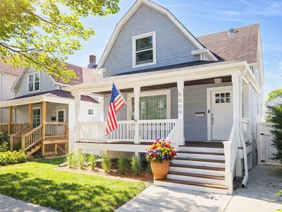 5009 W Argyle St, Chicago, IL, 60630