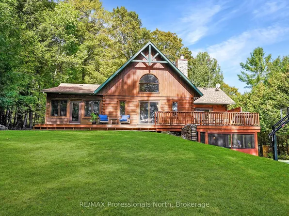 1025 Canfield Ln, Minden Hills, ON K0M 2K0