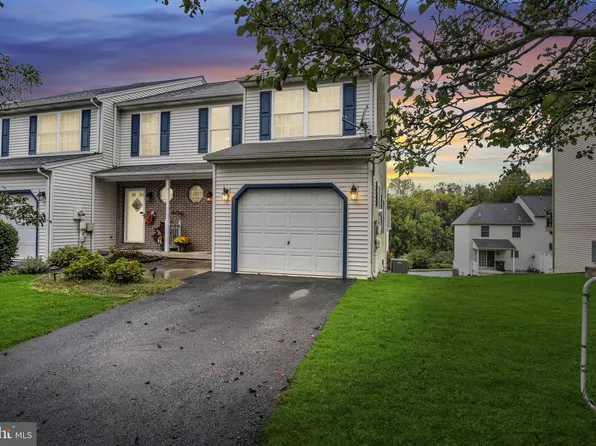 12 Keefer Way, Mechanicsburg, PA 17055