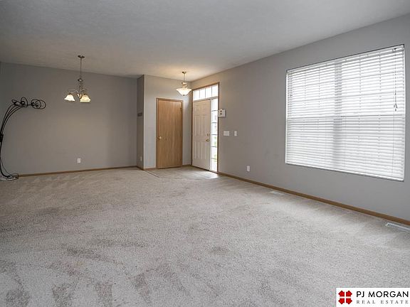 2nd image of 19825 Acorn Dr
