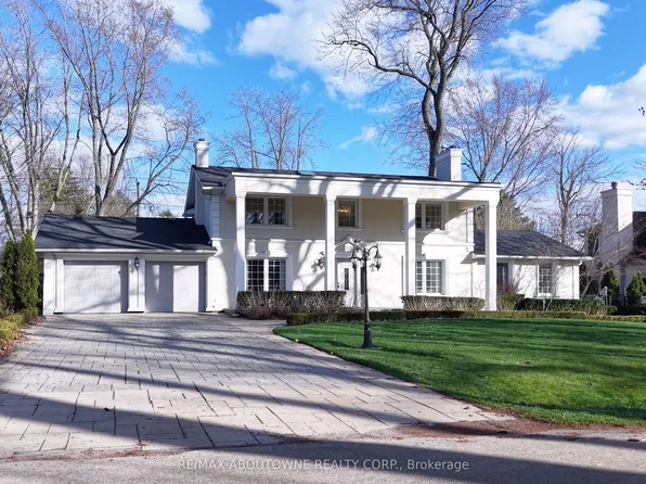 1316 Cambridge Dr, Oakville, ON L6J 1S3