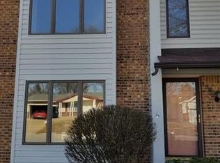 138 Timberbrook Dr, Saint Peters, MO 63376