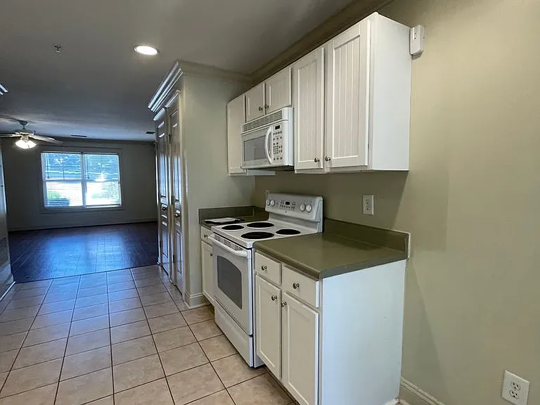 3831 Cherokee Woods Way #102 — Photo 24