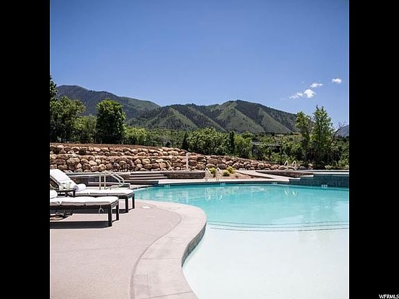 4th image of 875 S Summit Creek Dr