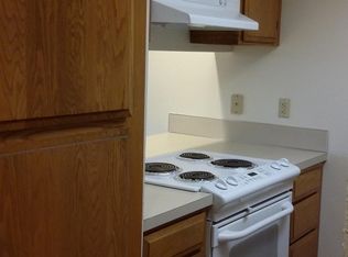 1810 N 107th St APT 202E, Seattle, WA 98133