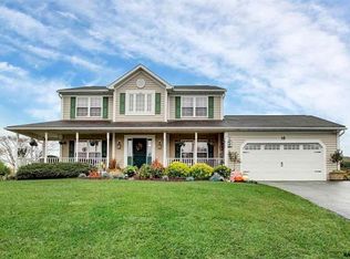 18 Brook Meadow Cir, Shrewsbury, PA 17361