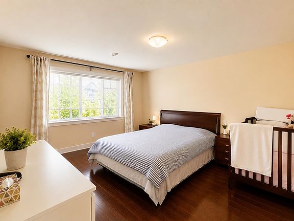 5th image of 9699 Sills Ave #5