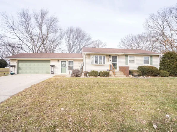 527 21st St, Boone, IA 50036