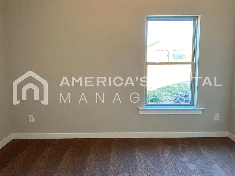 34 Granvil Way — Photo 17