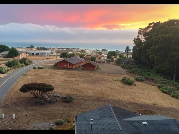 317 Los Santos Drive, Bodega Bay, CA 94923